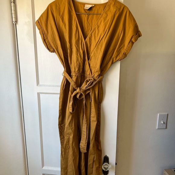 Universal Thread Pants - Mustard colored jumpsuit with snap closure